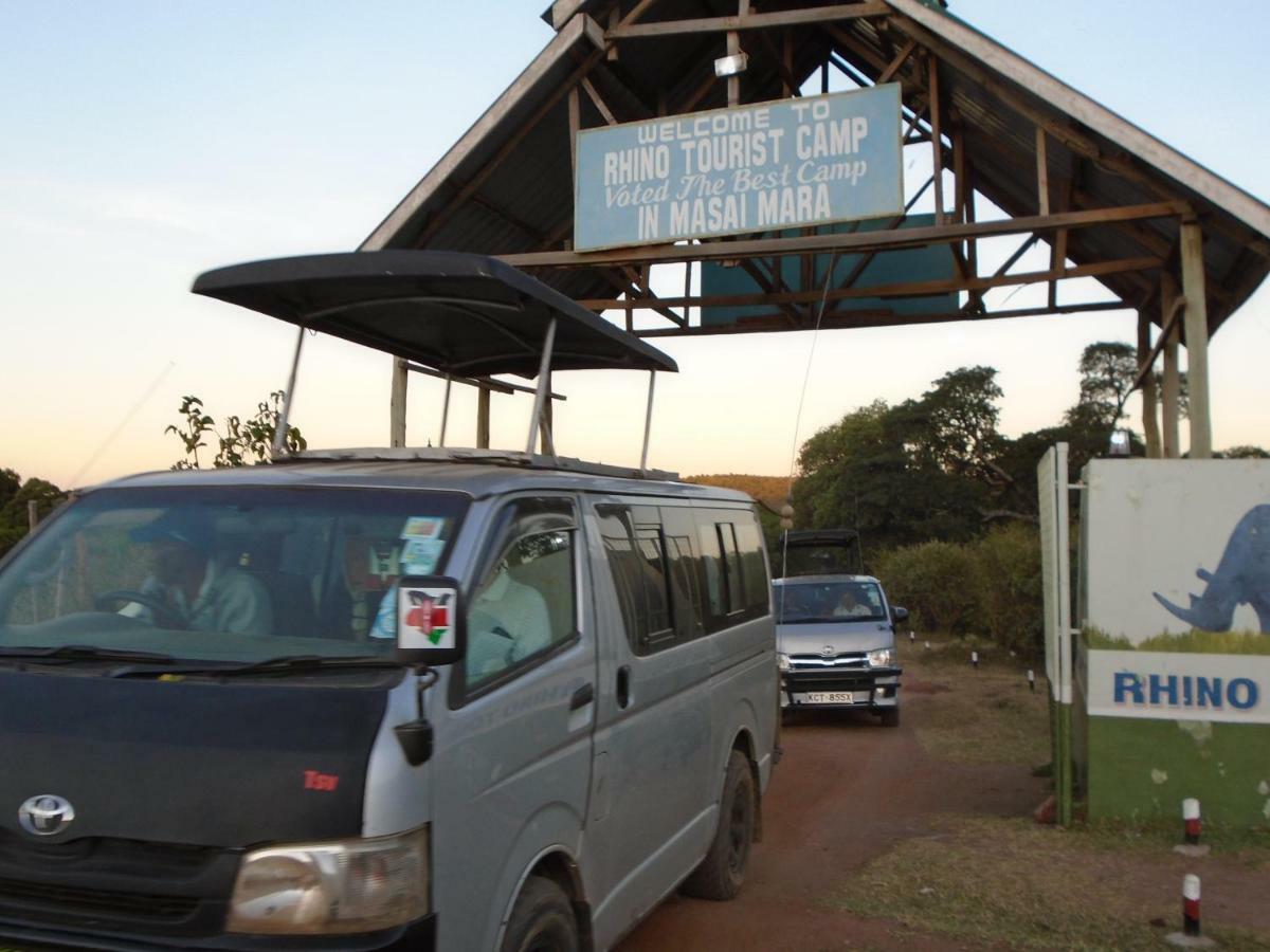 Hotel Rhino Tourist Camp Ololaimutiek Exterior foto